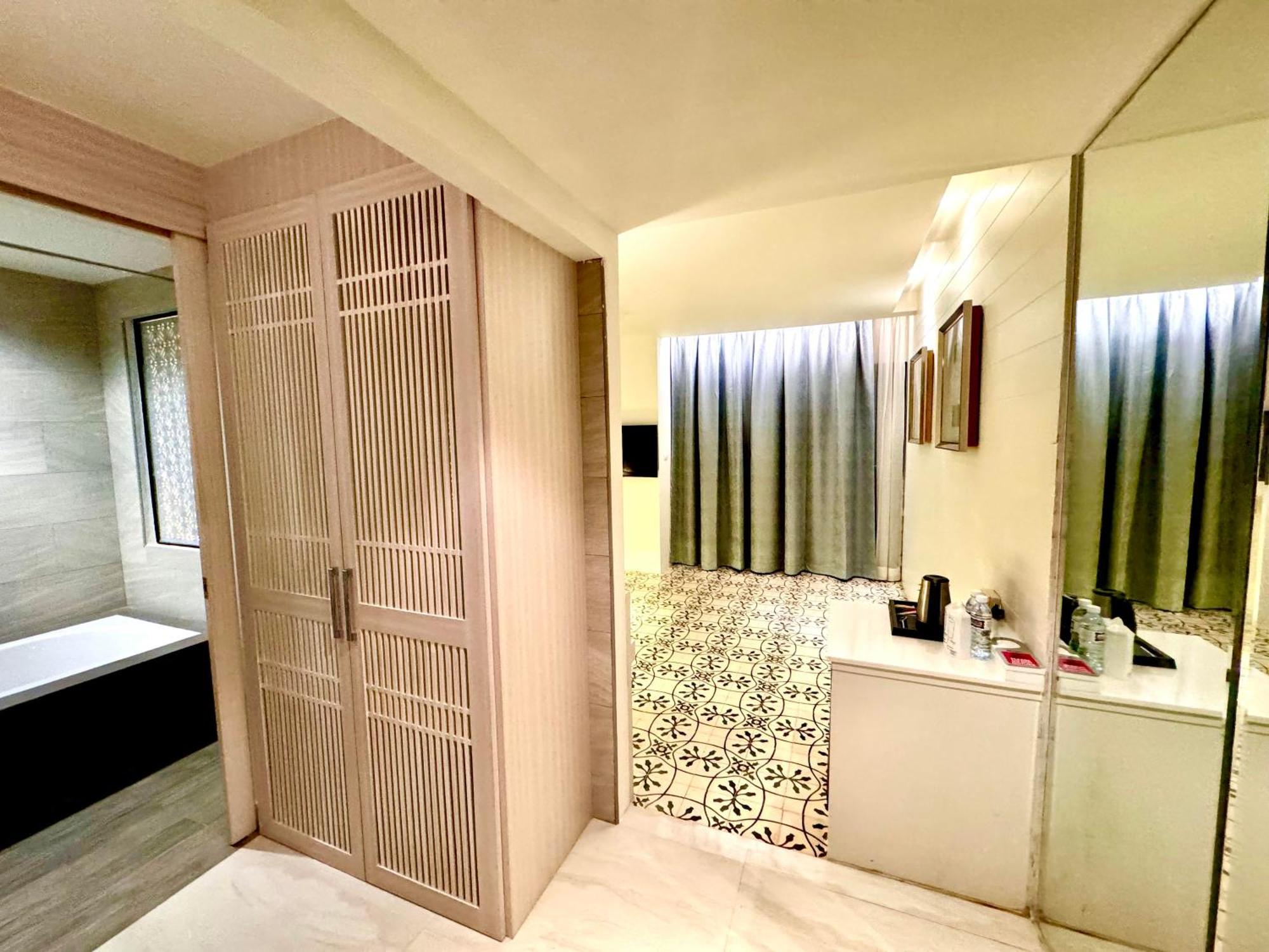 De Coze Hotel Patong Kültér fotó