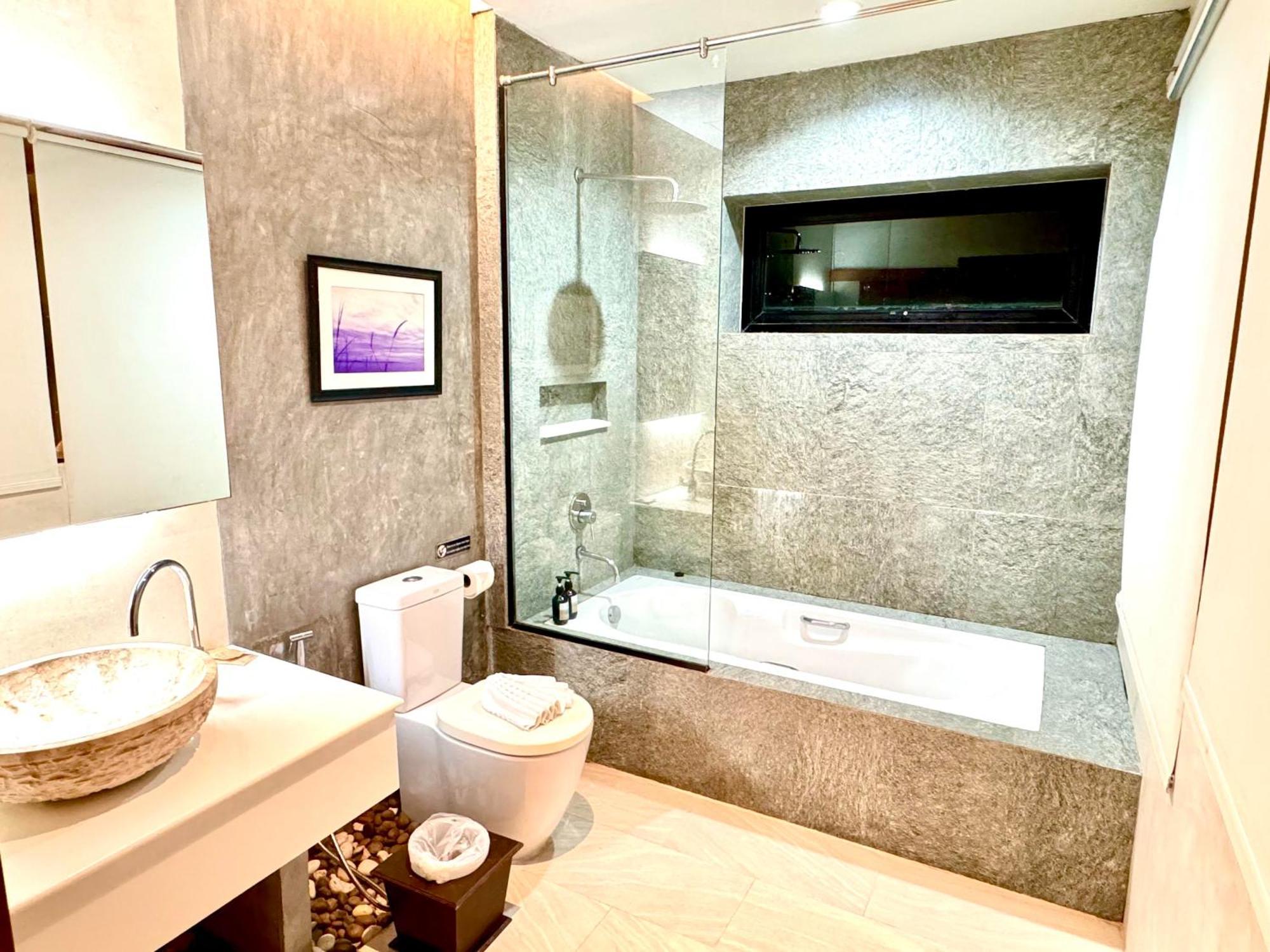 De Coze Hotel Patong Kültér fotó