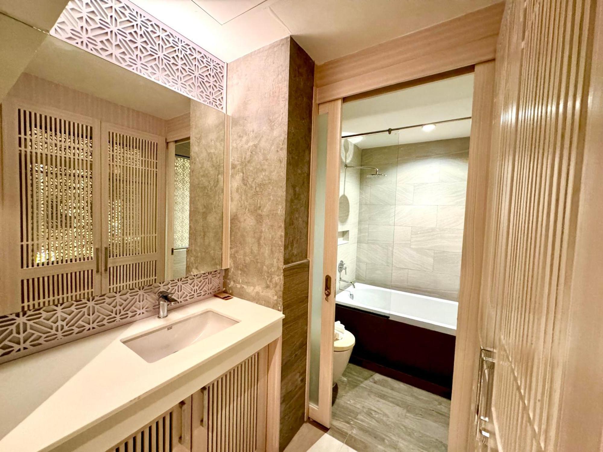 De Coze Hotel Patong Kültér fotó