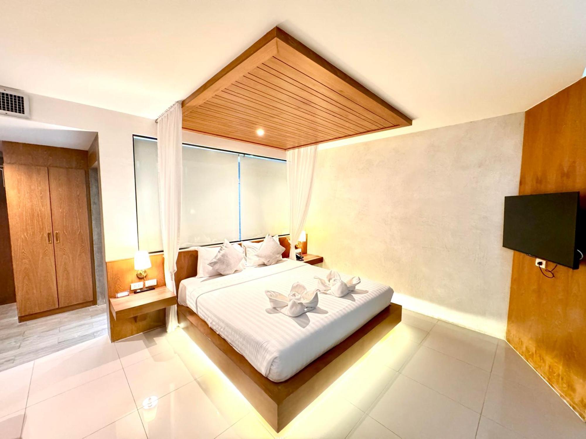De Coze Hotel Patong Kültér fotó