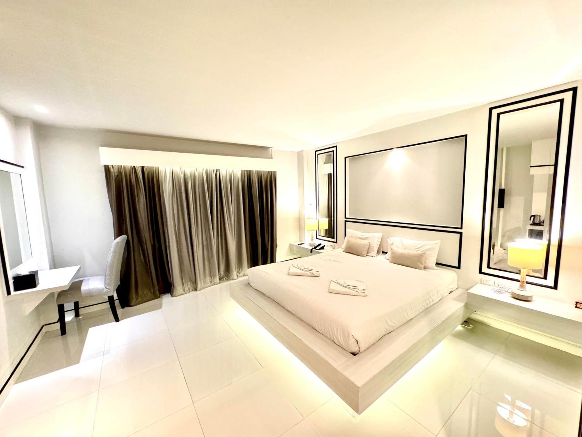 De Coze Hotel Patong Kültér fotó